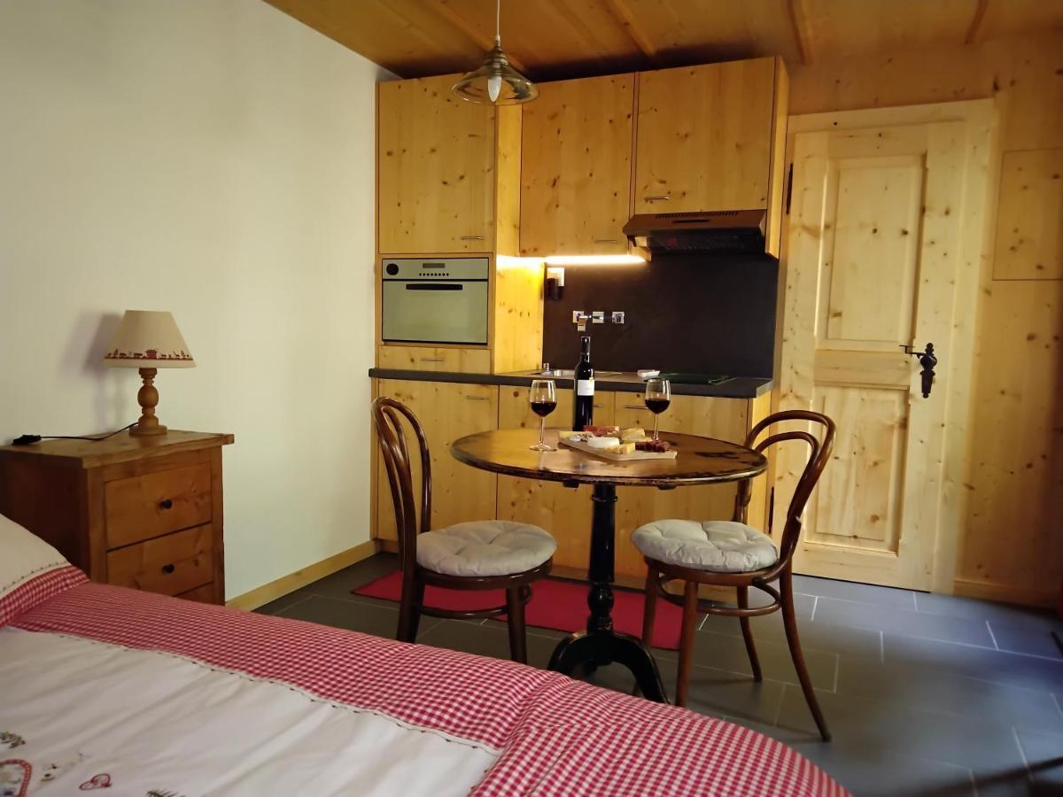 Chez Pierre Leilighet Praz-de-Fort Eksteriør bilde